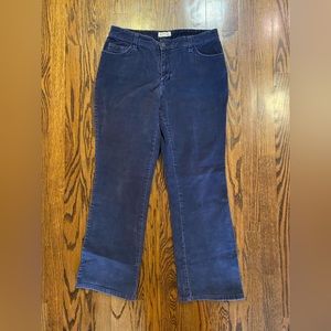 St. John’s Bay Navy Blue Corduroy‎ Pants Size 10P.
